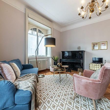 ミラノJoivy Sophisticated 3-Bed Flat With Deskアパートメント エクステリア 写真